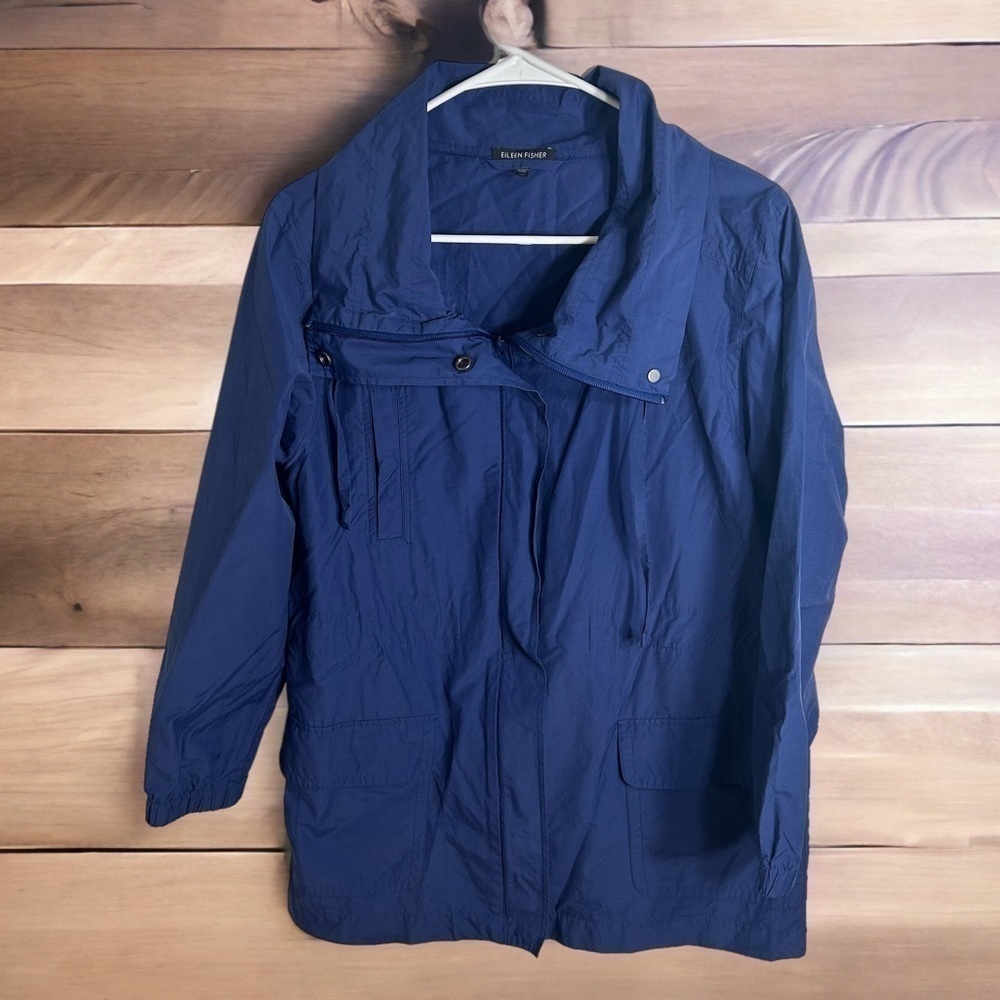 Eileen Fisher Blue Nylon Jacket XS Windbreaker Coat Women’s Button Up